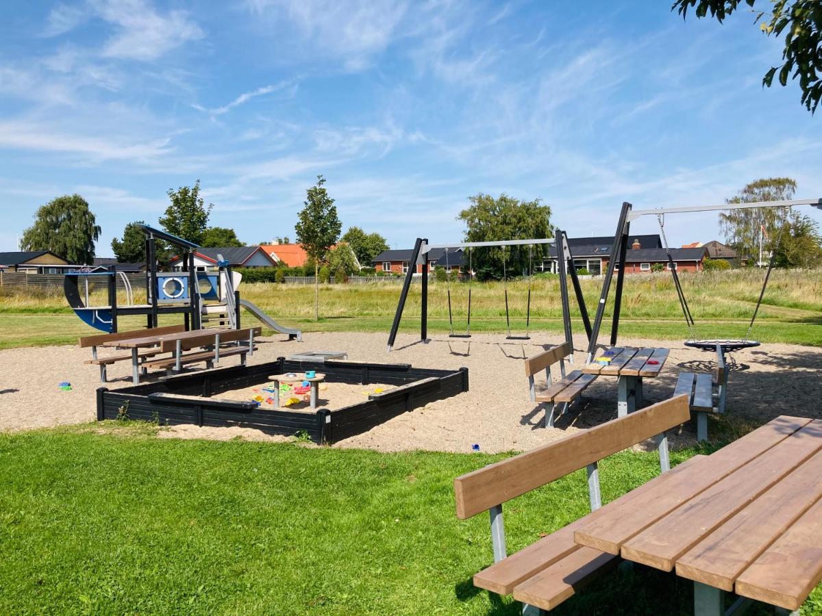 Appartamento Det Blagronne Hus Hals Esterno foto